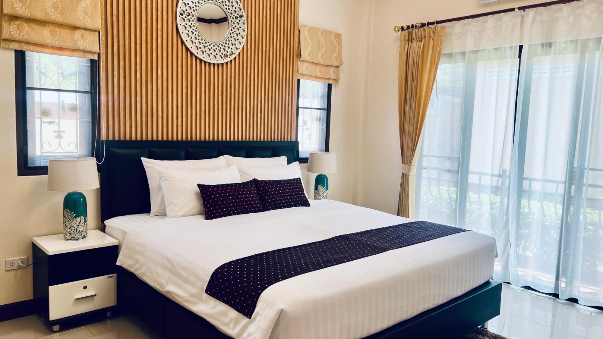 Malinee Villa Phuket Bang Tao Beach  Eksteriør billede